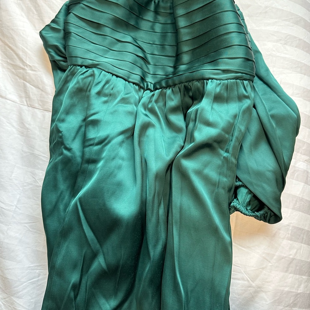 Abercrombie Emerson Satin Long-Sleeve Mini Dress Small Petite Emerald Green - Picture 2 of 4